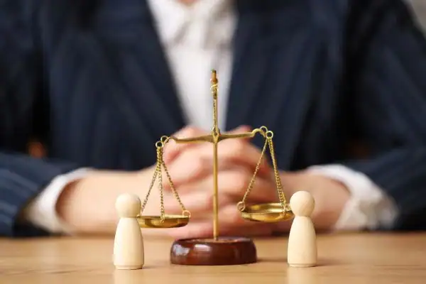 Image of financial mediation Crewe